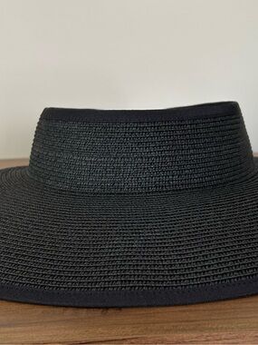 Black Straw Visor Hat - Lightweight Sun Protection
